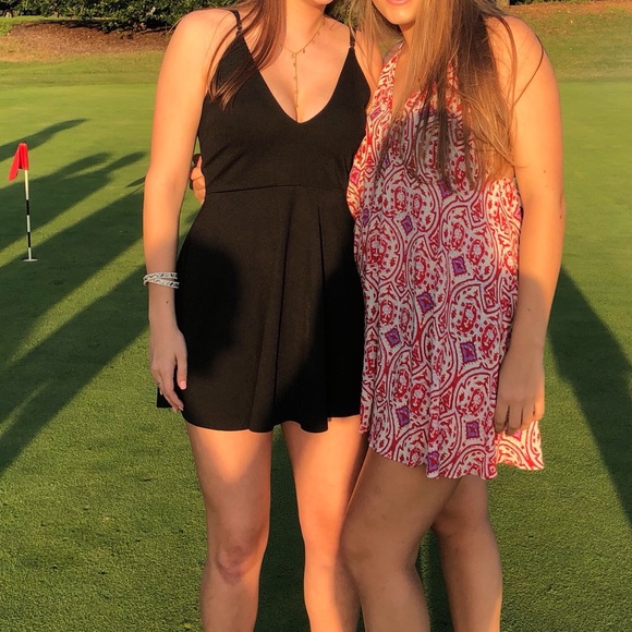 Black Dress - Picture 3 of 3